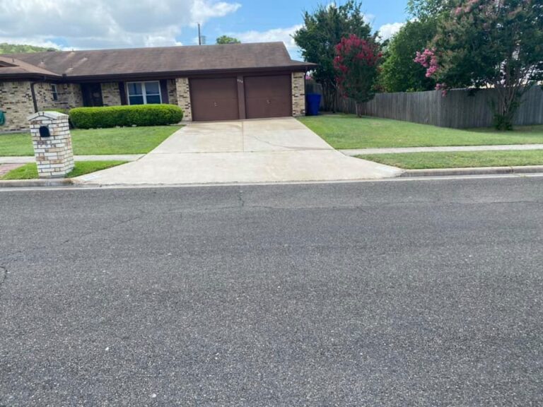 Pressure Washing Concrete Driveway